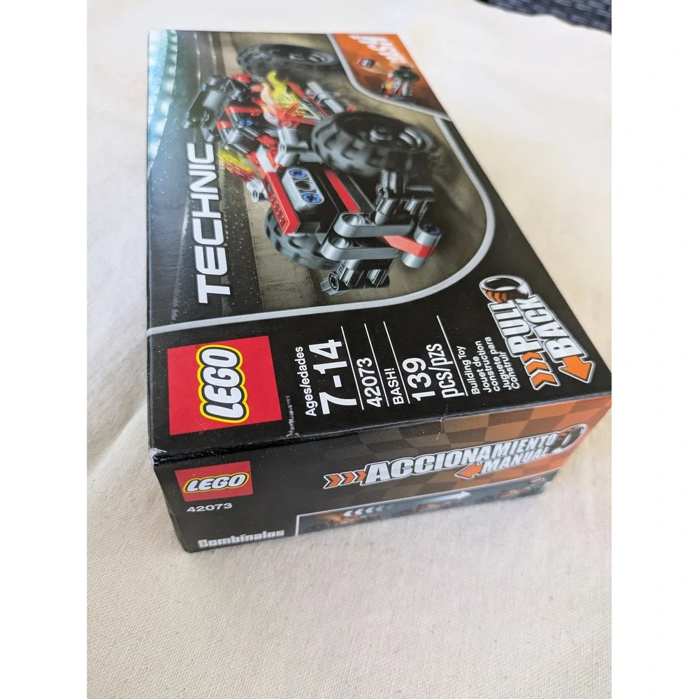 LEGO Technic BASH! 42073 Pull Back Stunt Car Building Toy 139 Pcs New Sealed